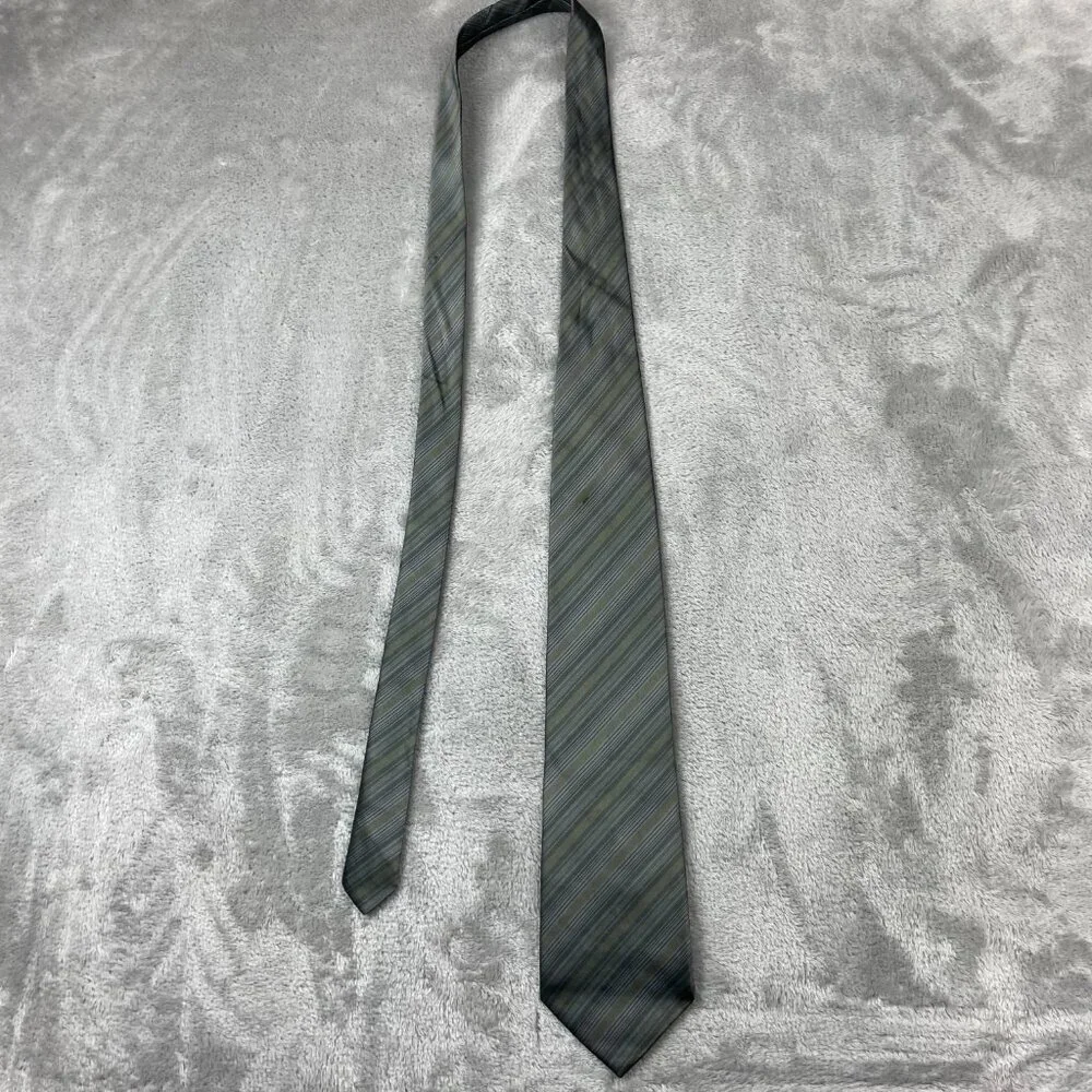 Perry Ellis Men's Classic 100% Silk Neck Tie